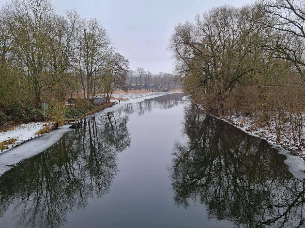 Apartmán Ferienhaus Mit 2 Fewo In Mecklenburg Wesenberg Exteriér fotografie